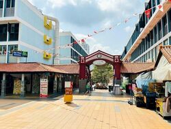 Toa Payoh Central (D12), Shop House #634974511